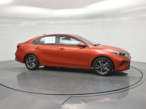 Used 2023 Kia Forte LXS FWD image 21