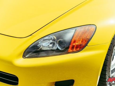 Used 2001 Honda S2000 image 46