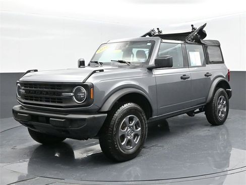 Used 2023 Ford Bronco 4-Door image 4