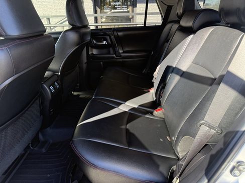 Used 2017 Toyota 4Runner TRD Off-Road Premium image 20