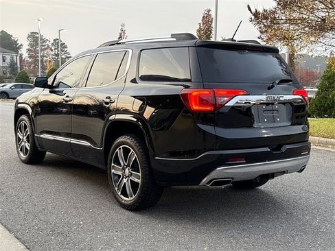 Used 2018 GMC Acadia Denali w/ Technology Package image 5