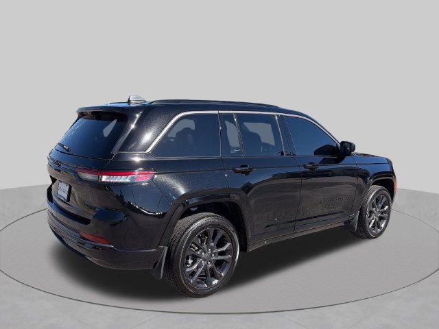 Used 2026 Jeep Grand Cherokee Limited AWD/4WD image 5