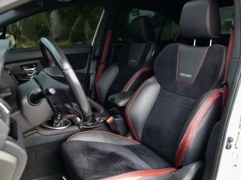 Used 2018 Subaru WRX STI Limited image 28