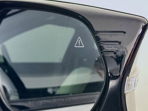 Used 2024 Kia EV6 GT-Line w/ GT-Line White Seat Package image 48