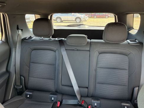 Used 2025 Chevrolet Equinox LT AWD/4WD image 33