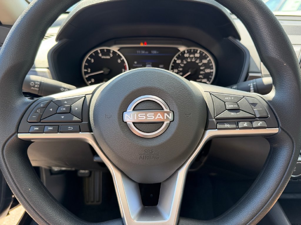 New 2026 Nissan Altima 2.5 SV FWD image 10