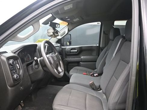 Used 2020 Chevrolet Silverado 1500 Custom Trail Boss w/ Custom Convenience Package AWD/4WD image 7