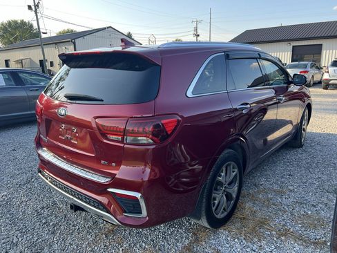 Used 2019 Kia Sorento SX w/ SX Touring Package AWD/4WD image 4