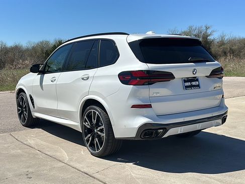 New 2026 BMW X5 M60i image 6