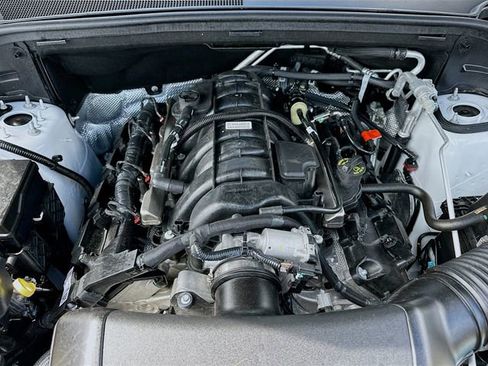 Used 2025 Dodge Durango R/T image 32