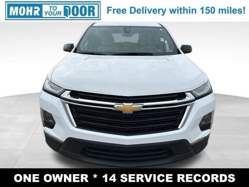 Used 2022 Chevrolet Traverse LS image 2