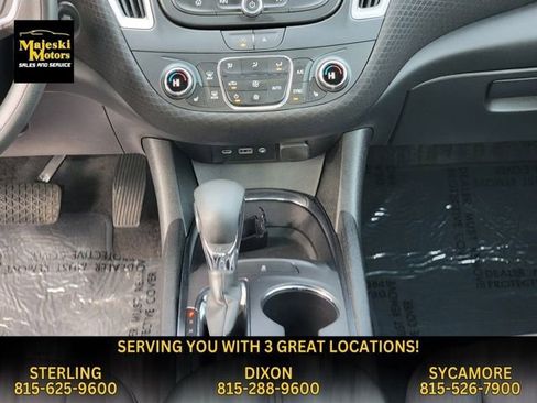 Used 2023 Chevrolet Malibu LT image 28