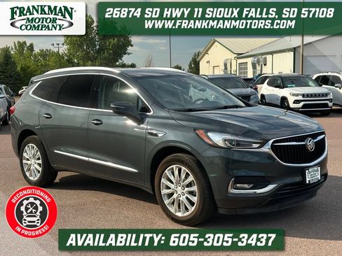 Used 2018 Buick Enclave Premium w/ Experience Buick Package AWD/4WD image 1