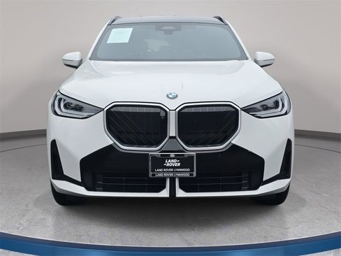 Used 2025 BMW X3 xDrive30i image 3