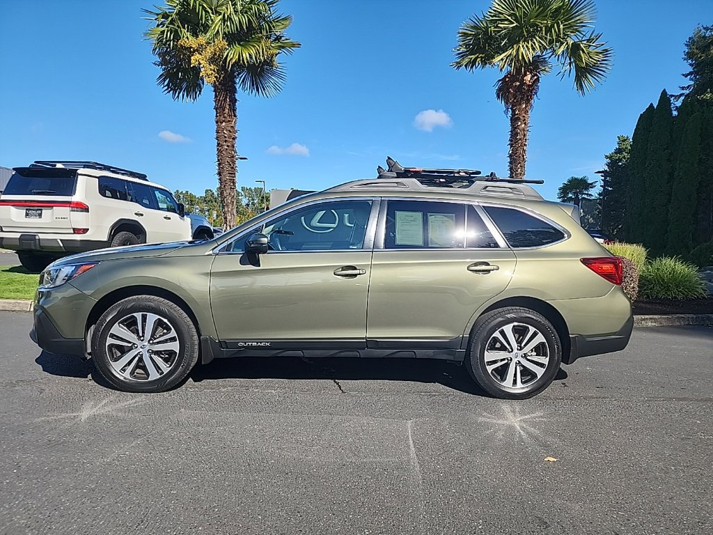 Used 2018 Subaru Outback 2.5i Limited AWD/4WD image 2