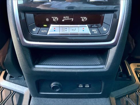 Used 2025 BMW X5 M60i AWD/4WD image 36