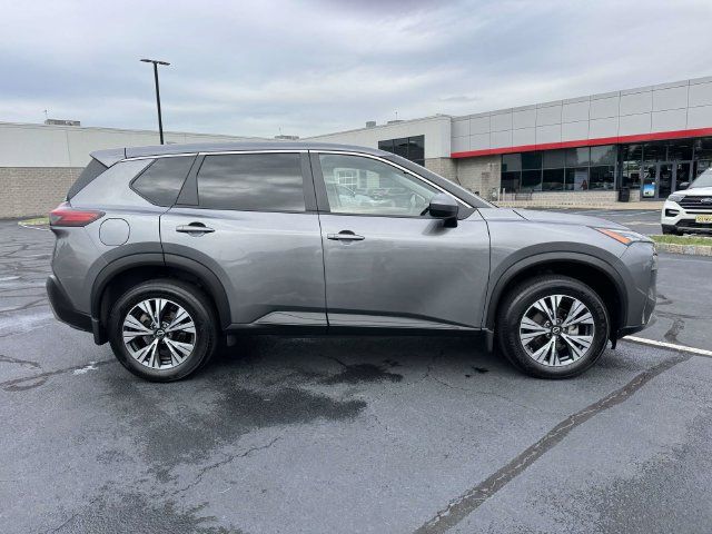 Used 2023 Nissan Rogue SV AWD/4WD image 6