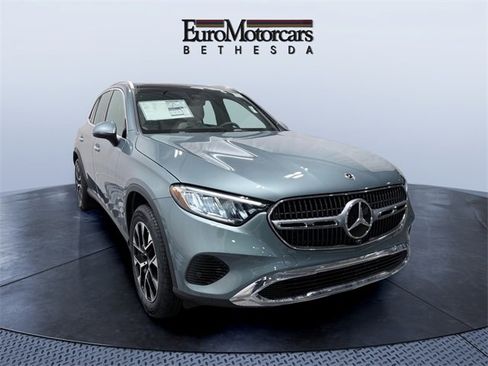New 2026 Mercedes-Benz GLC 350e 4MATIC image 2