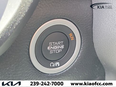 Used 2025 RAM 1500 Big Horn RWD image 30