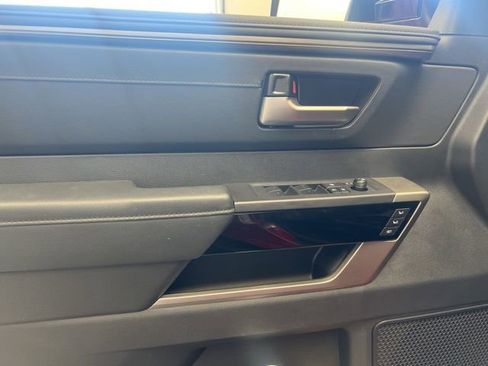 Used 2024 Toyota Tundra Limited image 16