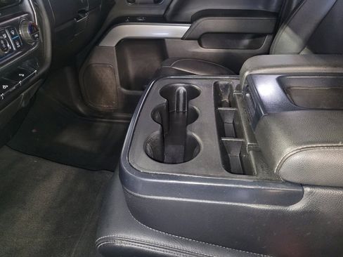 Used 2018 Chevrolet Silverado 1500 LT w/ All Star Edition image 26