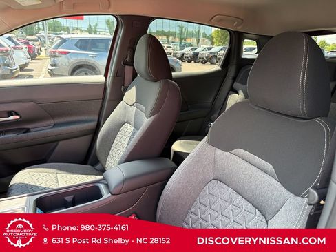 New 2026 Nissan Kicks SV w/ Interior Electronics Package FWD image 14