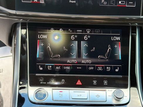 Used 2025 Audi Q8 Prestige image 38