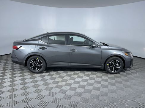 New 2025 Nissan Sentra SV image 10