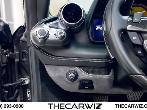 Used 2022 Ferrari F8 Tributo RWD image 69