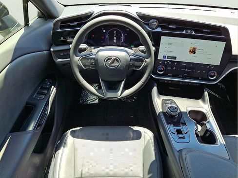 Certified 2023 Lexus RZ 450e Premium w/ Technology Package AWD/4WD image 9