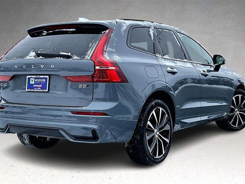 Used 2023 Volvo XC60 B5 Plus w/ Protection Package Premier image 6