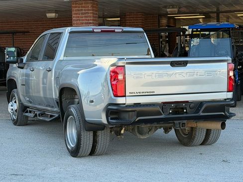 Used 2024 Chevrolet Silverado 3500 W/T image 7