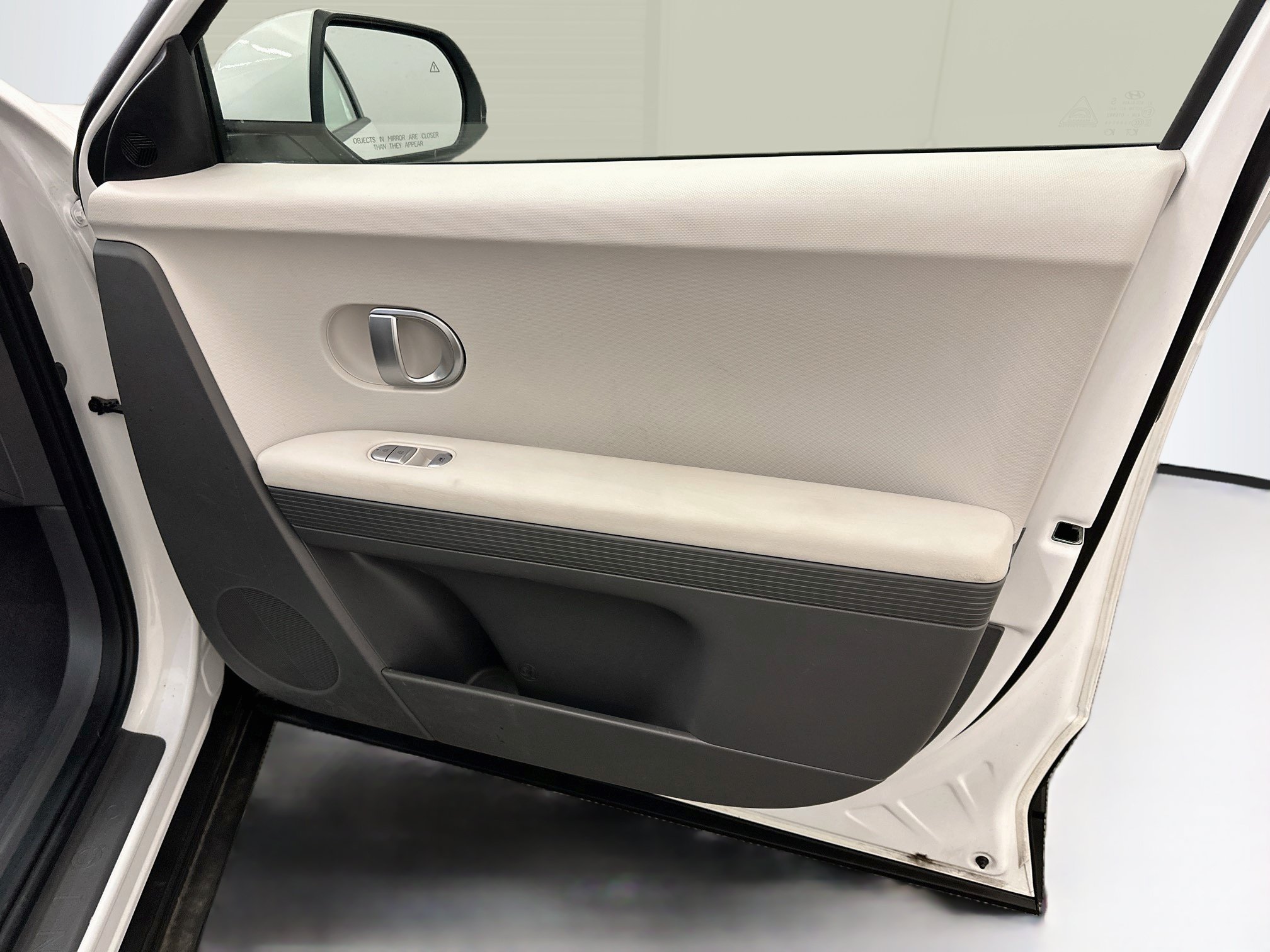 Used 2024 Hyundai Ioniq 5 SEL AWD/4WD image 34