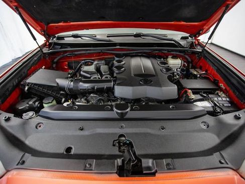 Used 2015 Toyota 4Runner TRD Pro image 13