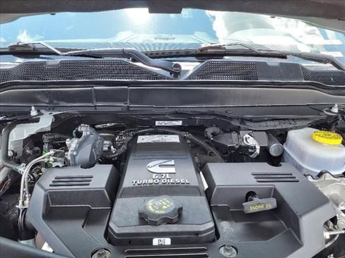 Used 2022 RAM 3500 Limited AWD/4WD image 38