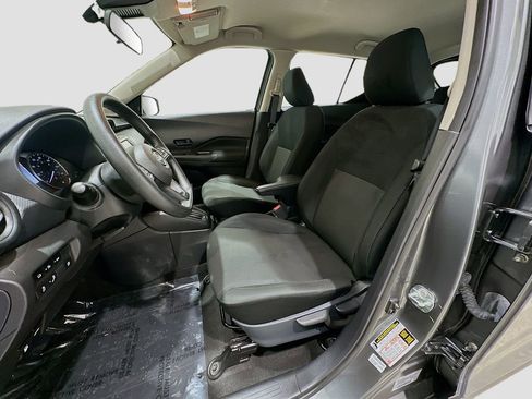 Used 2024 Nissan Kicks S FWD image 20
