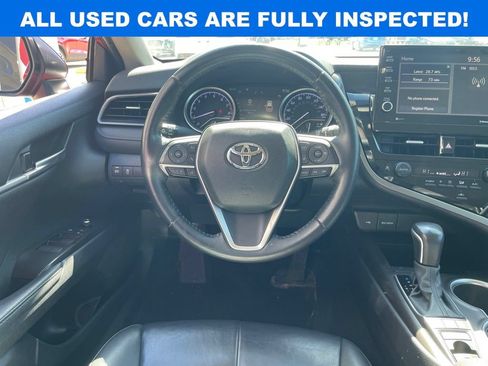 Used 2022 Toyota Camry XLE FWD image 12
