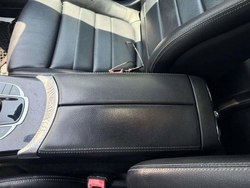 Used 2017 Mercedes-Benz C 300 Coupe image 19