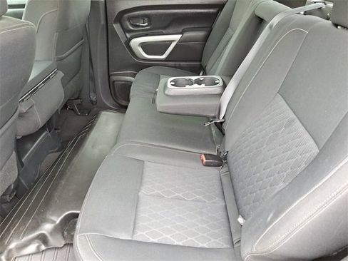 Used 2017 Nissan Titan SV image 20