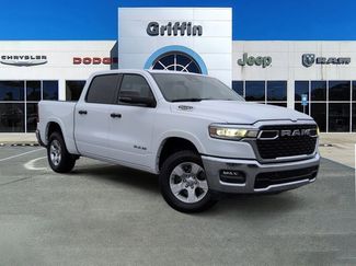 Used 2025 RAM 1500 Big Horn video 1