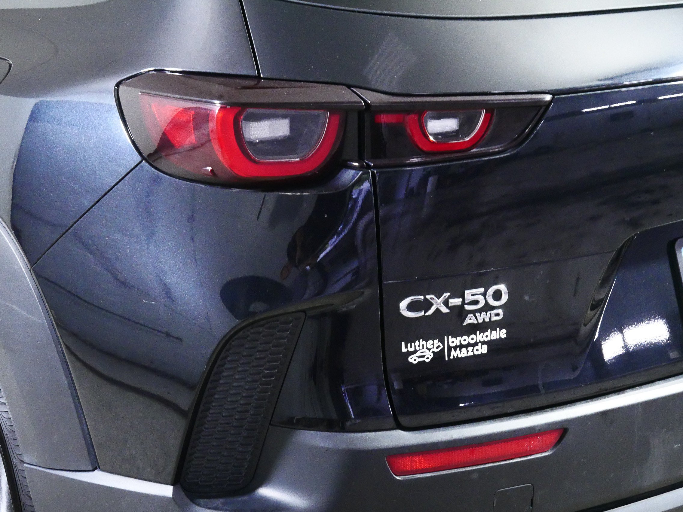 Used 2025 MAZDA CX-50 AWD 2.5 S w/ Preferred Package image 17
