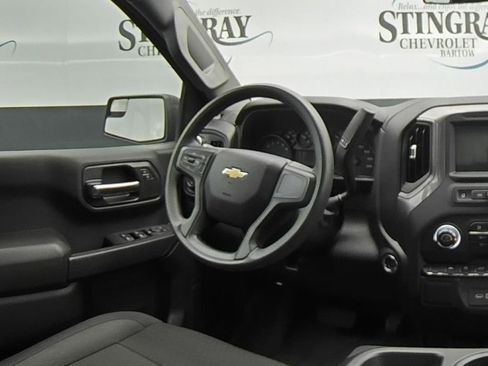 Certified 2025 Chevrolet Silverado 1500 Custom w/ LPO, Dark Essentials Package AWD/4WD image 19