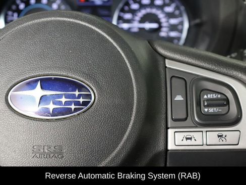 Used 2017 Subaru Forester 2.5i Touring image 10