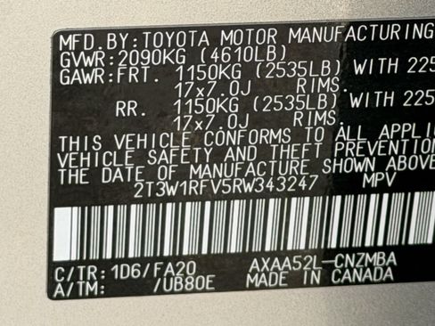 Used 2024 Toyota RAV4 XLE FWD image 38