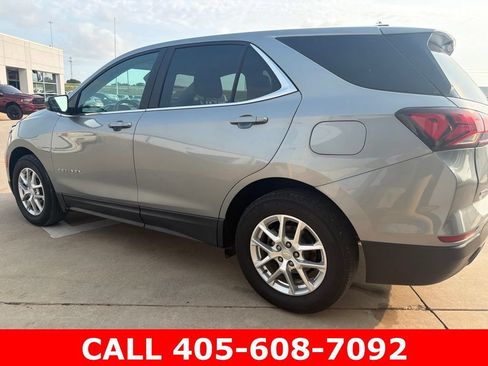 Used 2023 Chevrolet Equinox LT FWD image 24