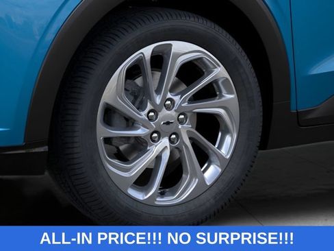 New 2027 Chevrolet Bolt LT FWD image 19
