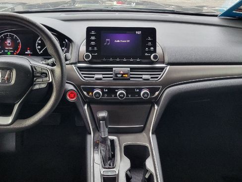 Used 2018 Honda Accord LX image 4