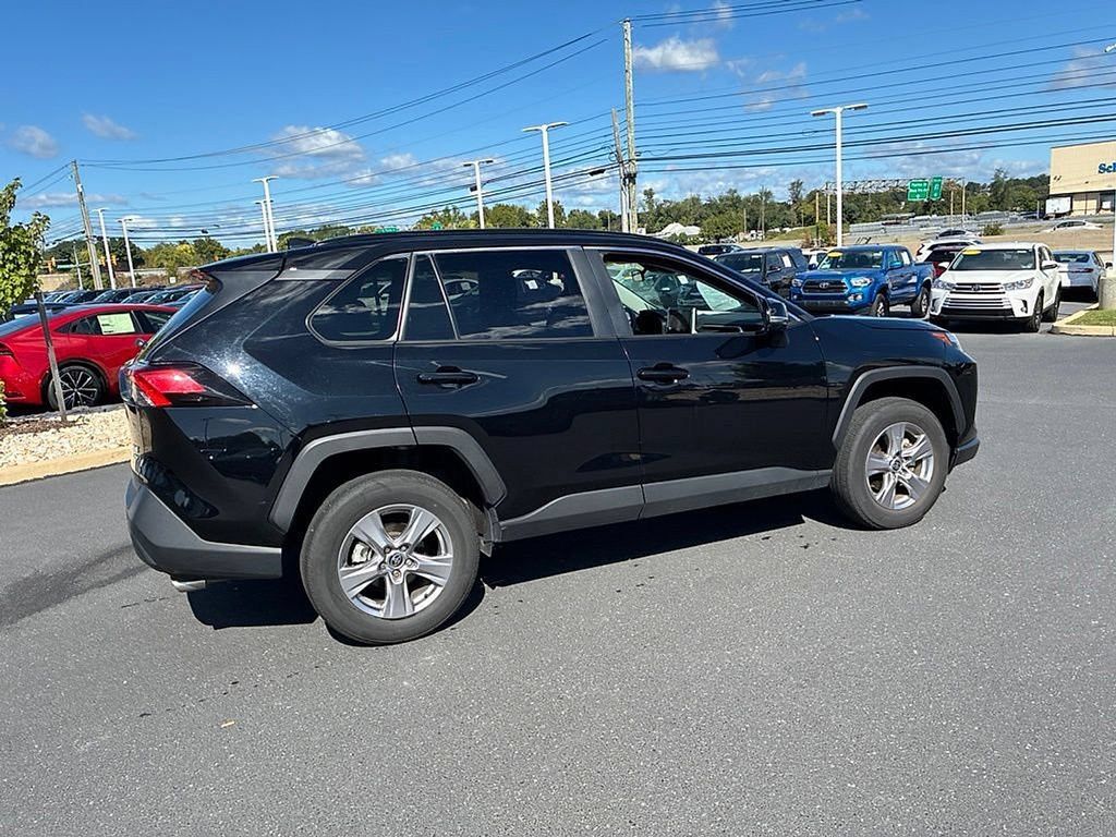 Certified 2025 Toyota RAV4 XLE AWD/4WD image 8