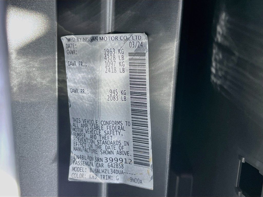 Used 2024 Nissan Altima 2.5 SV FWD image 29