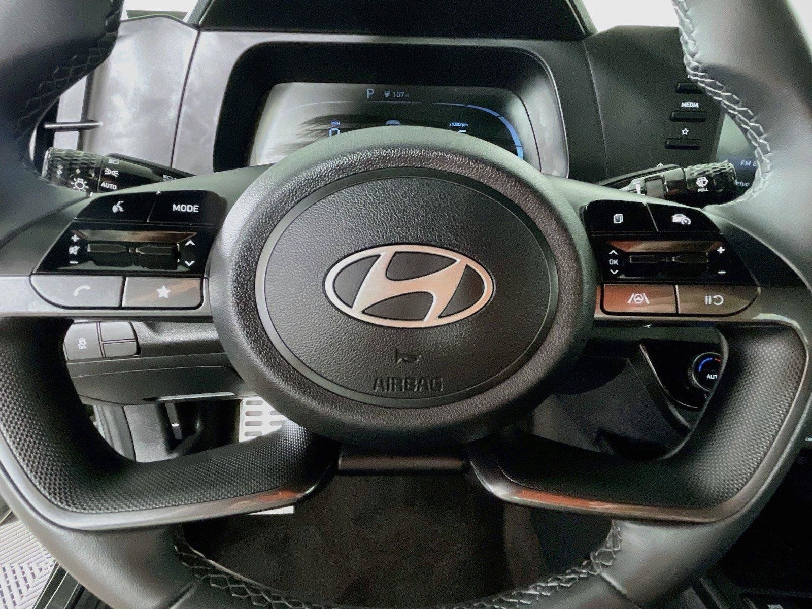 Certified 2026 Hyundai Elantra Sport FWD image 15